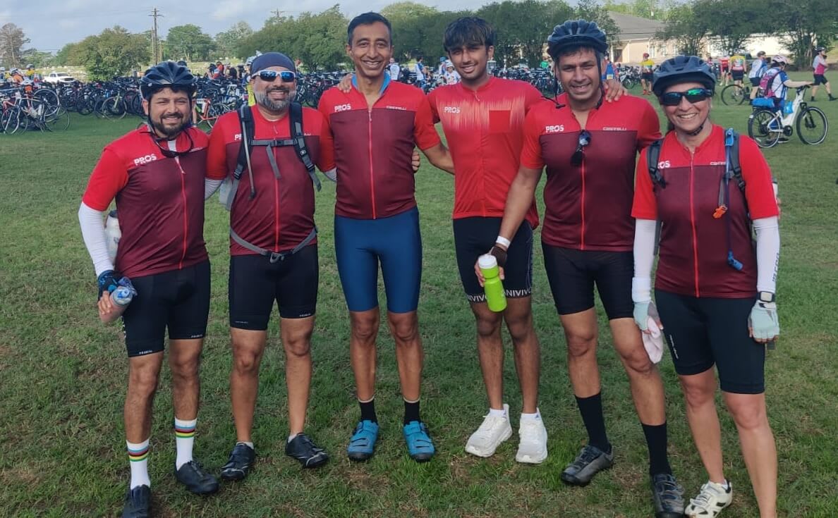 Vikas Gupta and biking crew, image