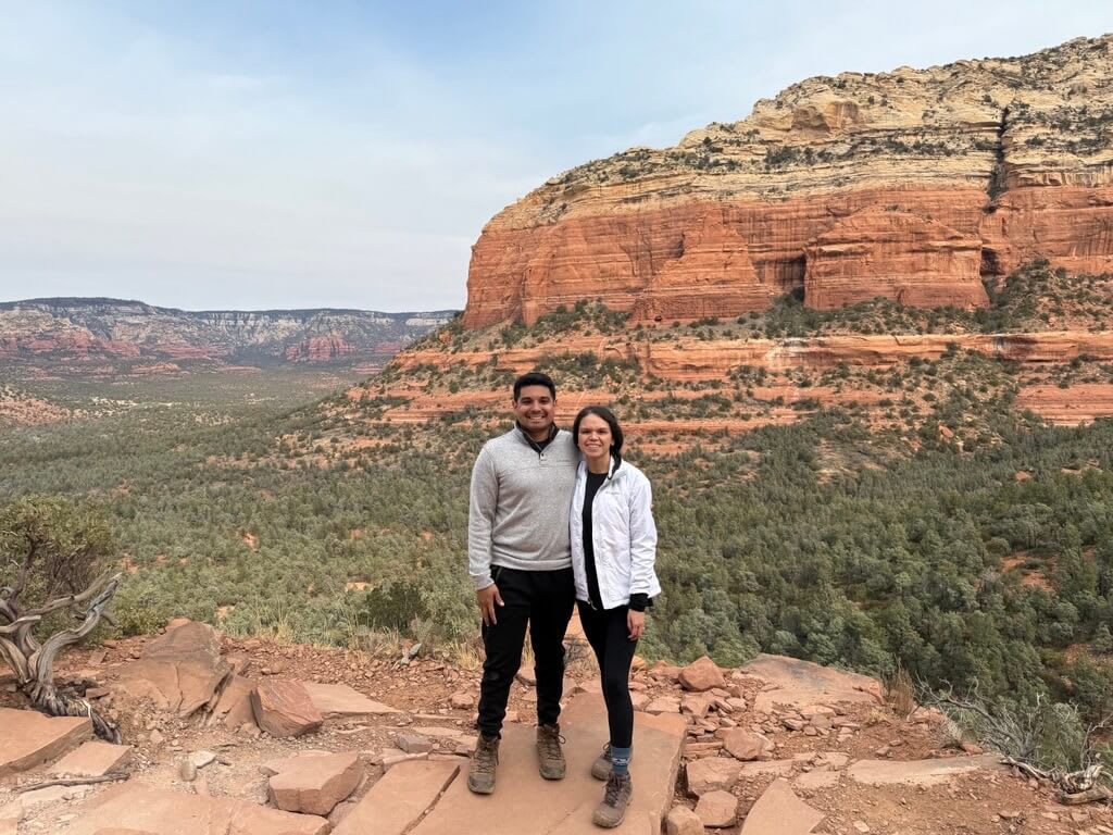Carlos and wife, image