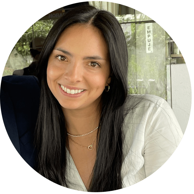 Carolina Javita Headshot