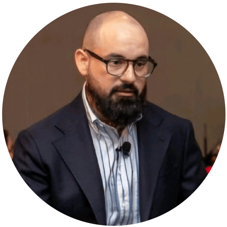 Enmanuel Tirado Headshot